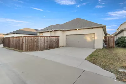 1805 Clouded Wren Drive, Arlington, TX 76005 - Photo 19