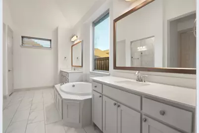 1805 Clouded Wren Drive, Arlington, TX 76005 - Photo 11