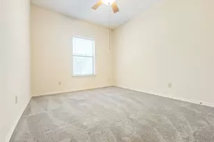 422 W Oak St, Weatherford, TX 76086 - Photo 23