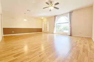 422 W Oak St, Weatherford, TX 76086 - Photo 7