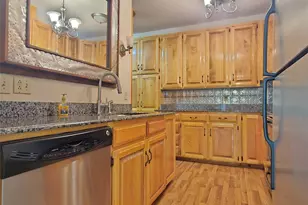 422 W Oak St, Weatherford, TX 76086 - Photo 9