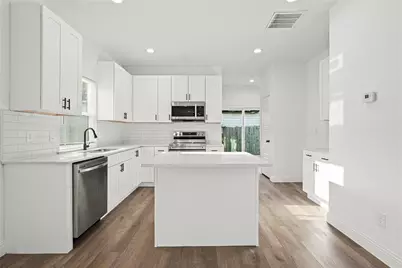 2731 Rogers Street, Dallas, TX 75215 - Photo 9