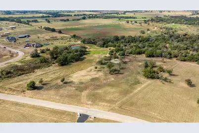 430 Hill Valley Drive, Stephenville, TX 76401 - Photo 15