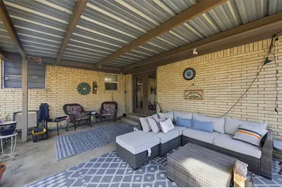 515 Pecan Street, Collinsville, TX 76233 - Photo 33