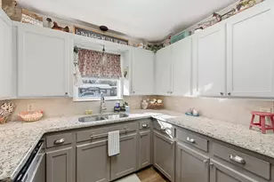 515 Pecan St, Collinsville, TX 76233 - Photo 13