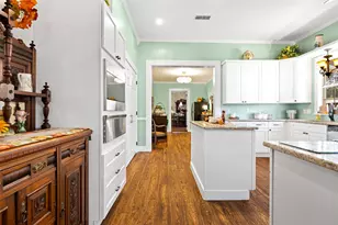 203 E Dixon St, Jefferson, TX 75657 - Photo 7