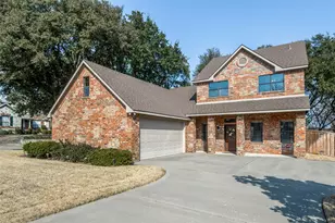 4402 Running Brook Dr, Rowlett, TX 75088 - Photo 3