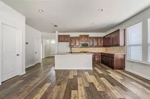 1111 Burlingame Dr, Cleburne, TX 76033 - Photo 5