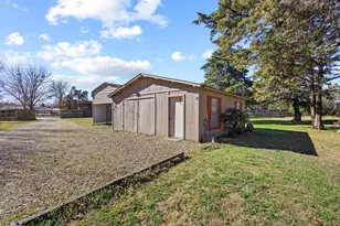 341 Pecan Pl Ln, Pottsboro, TX 75076 - Photo 39