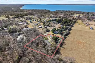 341 Pecan Pl Ln, Pottsboro, TX 75076 - Photo 5