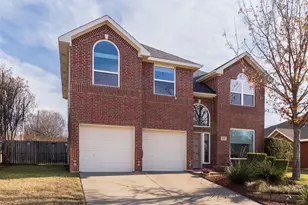 6403 Redstone Dr, Arlington, TX 76001 - Photo 3