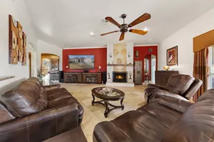 7826 Black Willow Ln, Arlington, TX 76002 - Photo 9