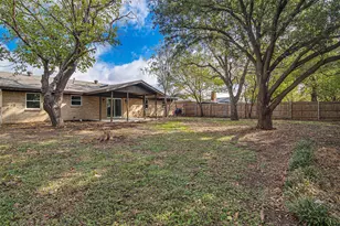 909 Kelley Dr, Everman, TX 76140 - Photo 31