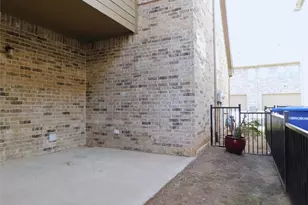 4145 Indian Run Dr, Carrollton, TX 75010 - Photo 29