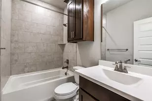 8233 Laflin Ln, Dallas, TX 75231 - Photo 7