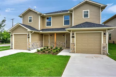 243 W Forest Avenue, Sherman, TX 75090 - Photo 1
