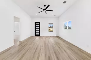 1269 Bonham St, Paris, TX 75460 - Photo 3