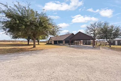 1366 Hcr 1414, Covington, TX 76636 - Photo 3