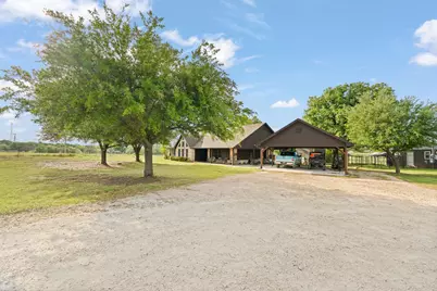 1366 Hcr 1414, Covington, TX 76636 - Photo 35