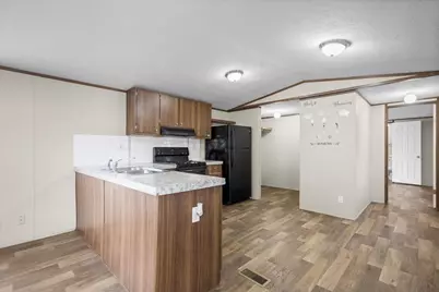 307 Saint Joseph Street, Athens, TX 75751 - Photo 9