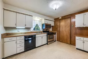 3511 Rio Grande Cir, Dallas, TX 75233 - Photo 5