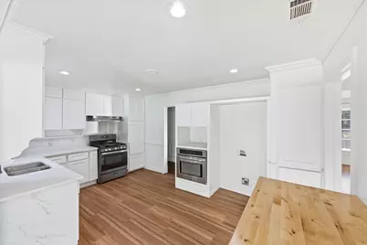 7835 Tillman Street, Dallas, TX 75217 - Photo 13