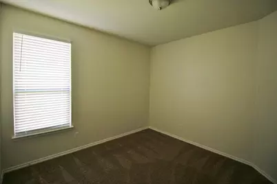 1205 Crest Ridge Drive, Glenn Heights, TX 75154 - Photo 19