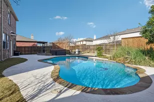 2221 Hickory Dr, Little Elm, TX 75068 - Photo 35