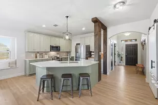 102 Indian Gap Ct, Newark, TX 76071 - Photo 3