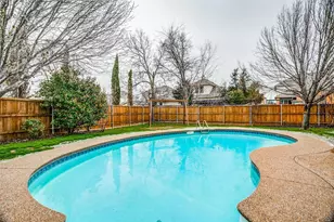 2831 Kate Ln, Grand Prairie, TX 75052 - Photo 35