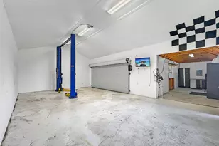 2831 Kate Ln, Grand Prairie, TX 75052 - Photo 39