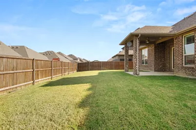 7203 Fallen Crest Lane, Arlington, TX 76001 - Photo 15