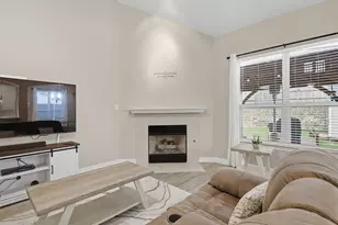 1917 Belmont Park Dr, Denton, TX 76210 - Photo 9