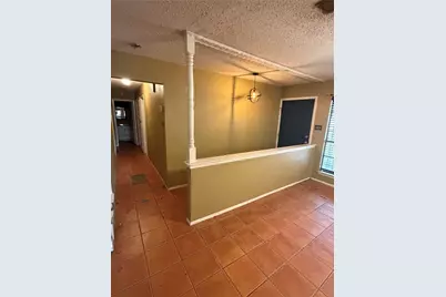 1412 Oxford Street, Arlington, TX 76013 - Photo 5