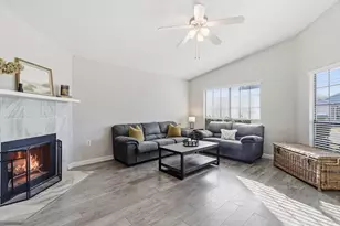 4733 Rose of Sharon Ln, Fort Worth, TX 76137 - Photo 5