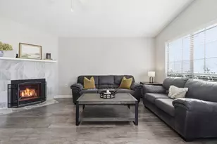 4733 Rose of Sharon Ln, Fort Worth, TX 76137 - Photo 7