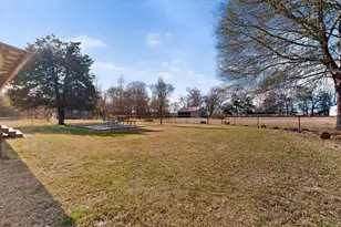 623 Rs County Road 1250, Emory, TX 75440 - Photo 25