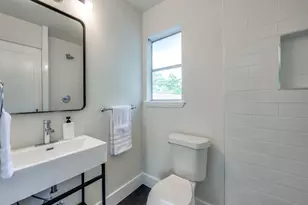 3406 Springwood Ln, Dallas, TX 75233 - Photo 31