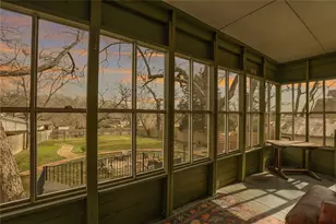 207 S College St, McKinney, TX 75069 - Photo 9