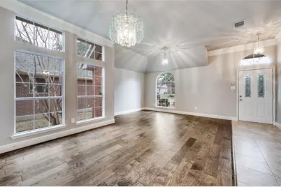 2712 Cheverny Drive, McKinney, TX 75070 - Photo 5