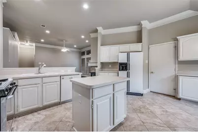 2712 Cheverny Drive, McKinney, TX 75070 - Photo 11