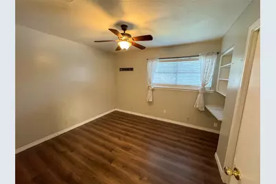 1213 Idlewood Drive, Sherman, TX 75092 - Photo 11