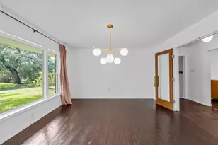 2625 Old Oaks Dr, Waco, TX 76710 - Photo 7