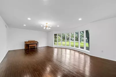 2625 Old Oaks Drive, Waco, TX 76710 - Photo 5