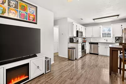 1001 S 4th Street, Bonham, TX 75418 - Photo 7