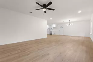 8124 Burroaks Dr, Dallas, TX 75217 - Photo 7