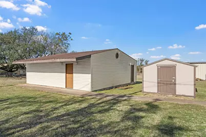 398 Bluebonnett Lane, Lorena, TX 76655 - Photo 31