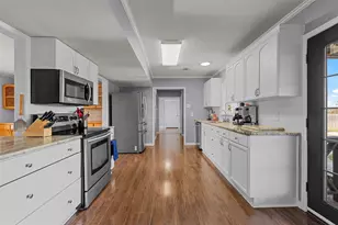 398 Bluebonnett Ln, Lorena, TX 76655 - Photo 11