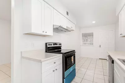 6061 Milton Street #231, Dallas, TX 75206 - Photo 9