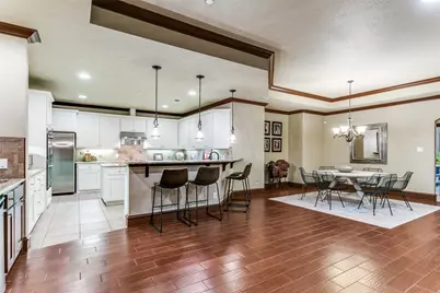 223 Wood Street #201, Grapevine, TX 76051 - Photo 11